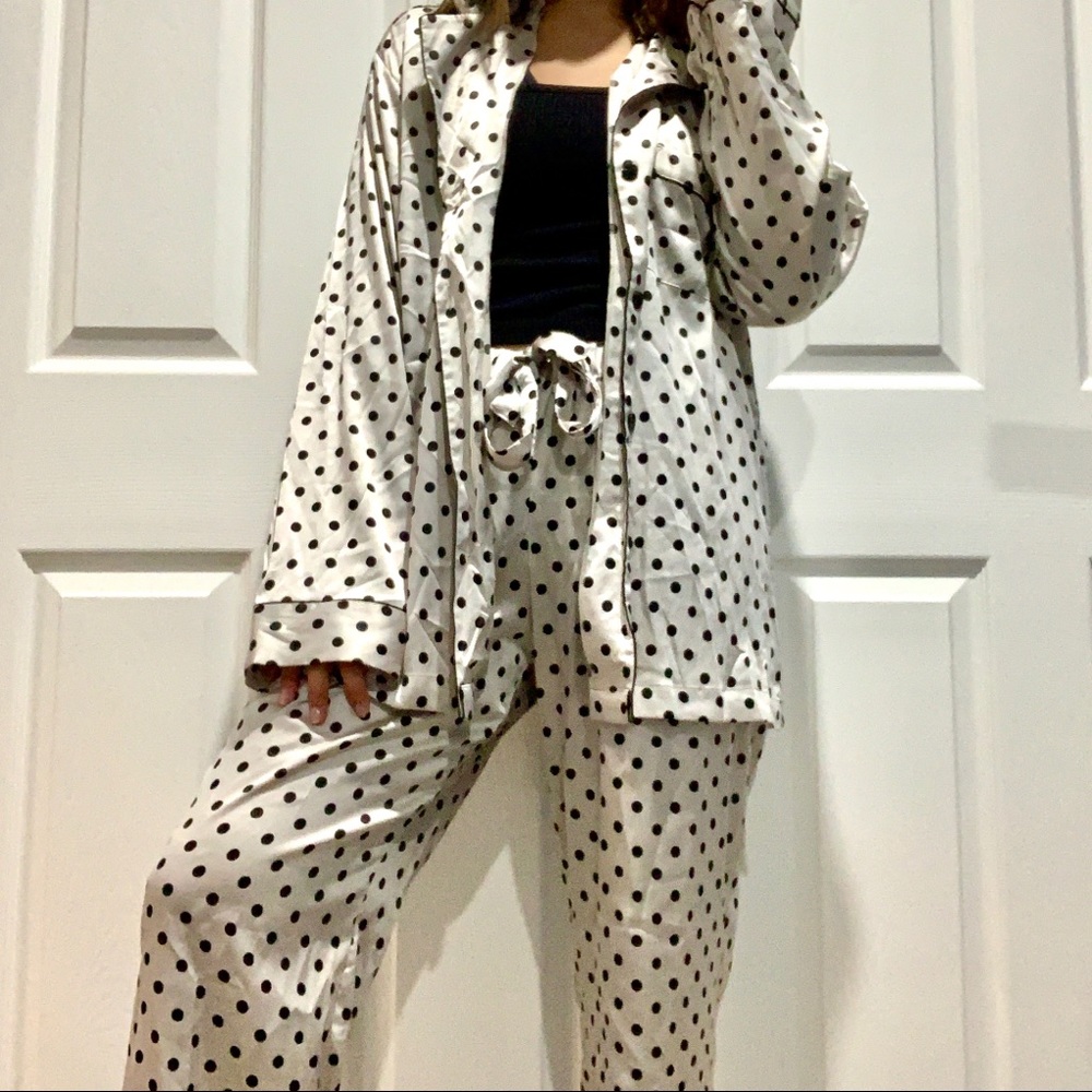 VS silky pj set